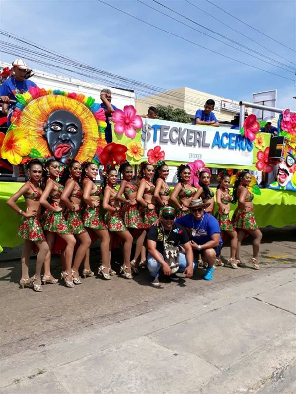 STECKERL ACEROS SOCIEDAD POR ACCIONES SIMPLIFICADA Collage Photo 1