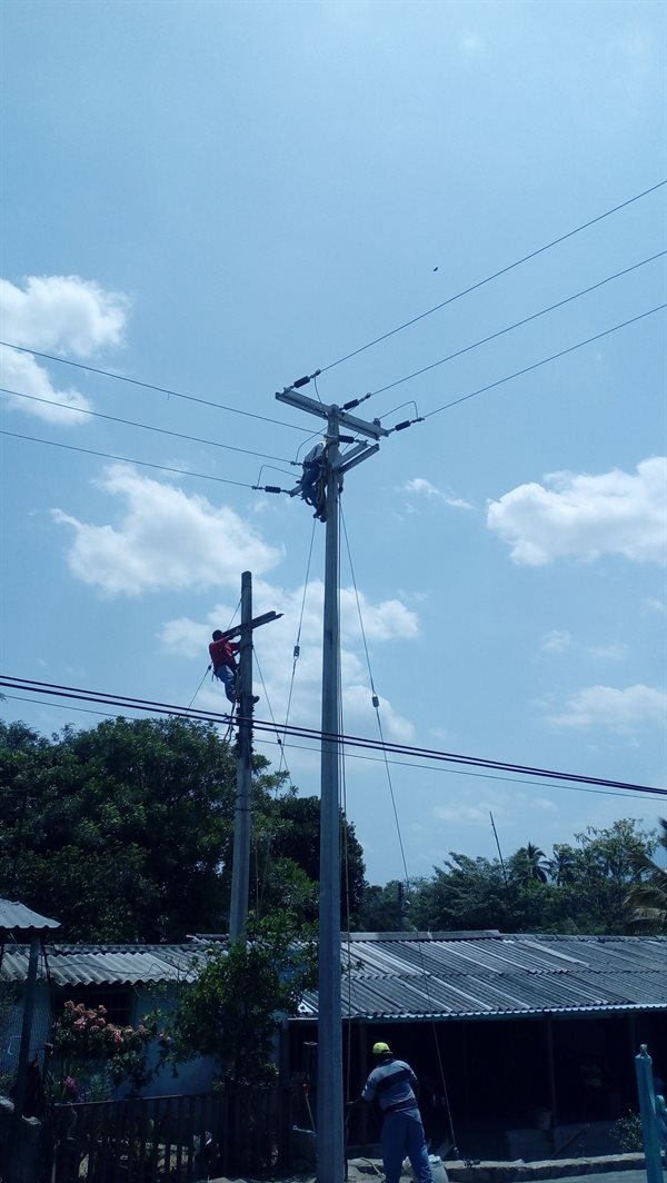 GRUPO ANGO                                                             Collage Photo 0