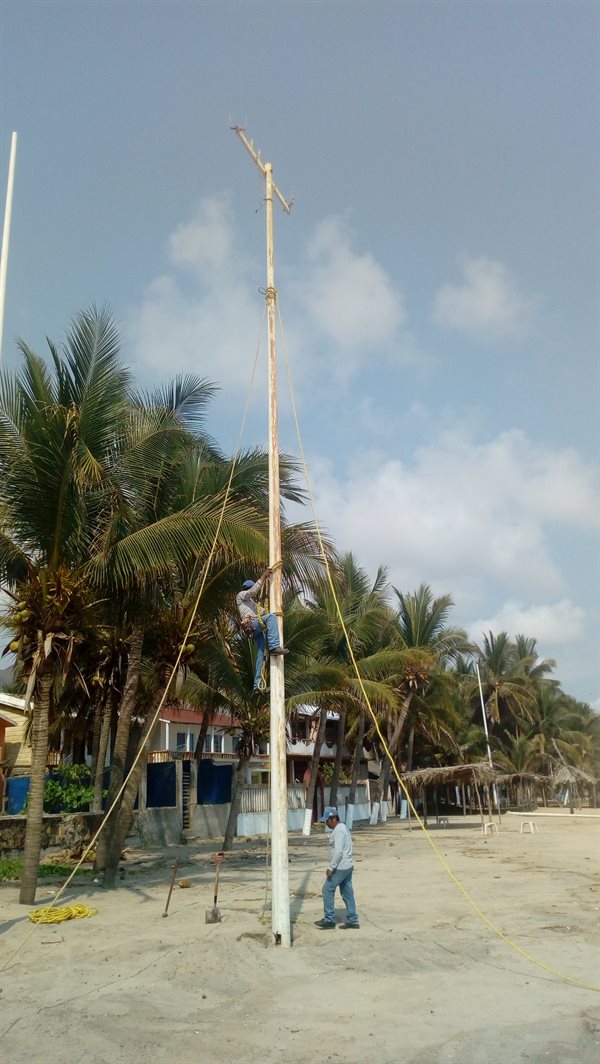 GRUPO ANGO                                                             Collage Photo 2