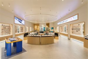 DEVLYN Collage Photo 0