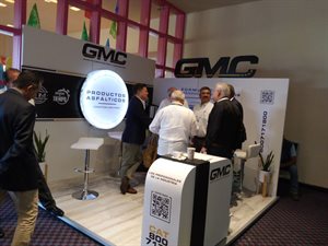 GMC MULTISERVICIO  Collage Photo 2