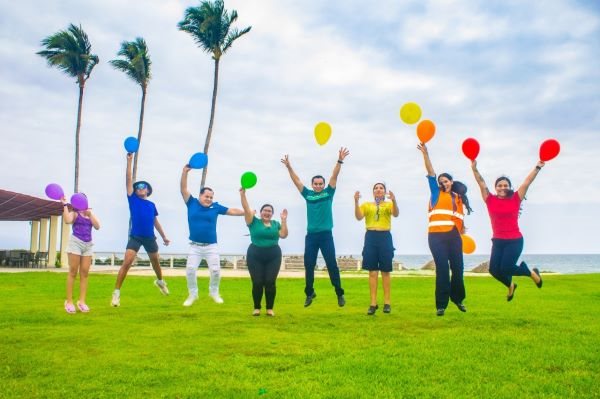 Corporativo Diestra Hoteles Collage Photo 3