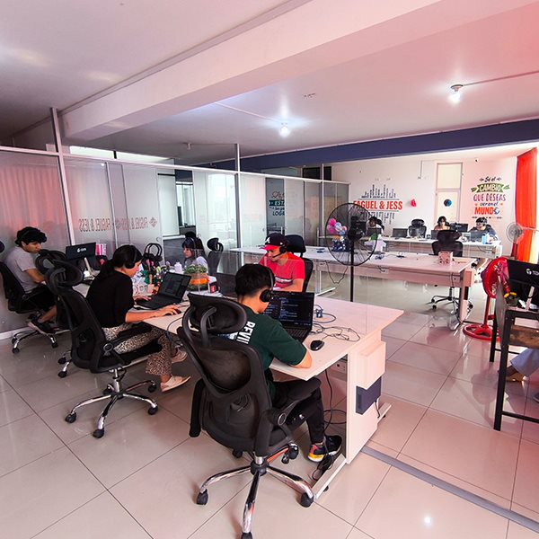 FAGUEL & JESS EIRL Collage Photo 4