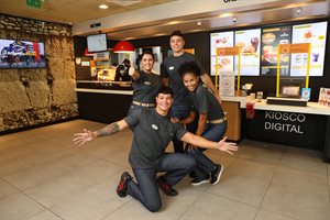 McDonald´s Chile Collage Photo 1