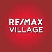 Remax Village logo