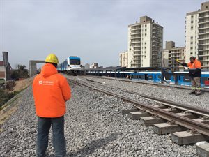 GRUPO POSE Collage Photo 1